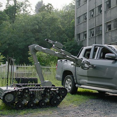 Lightweight Explosive Ordnance Disposal Robot With 35° Slope Passing Capacity