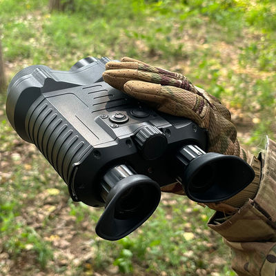 IP67 Multifunctional Handheld Infrared Night Vision Telescope In Low Light Environments